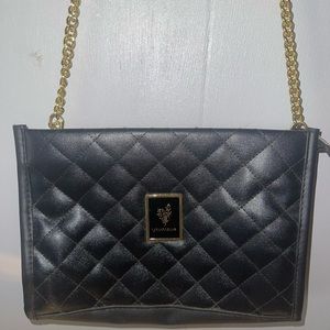 Younique black purse